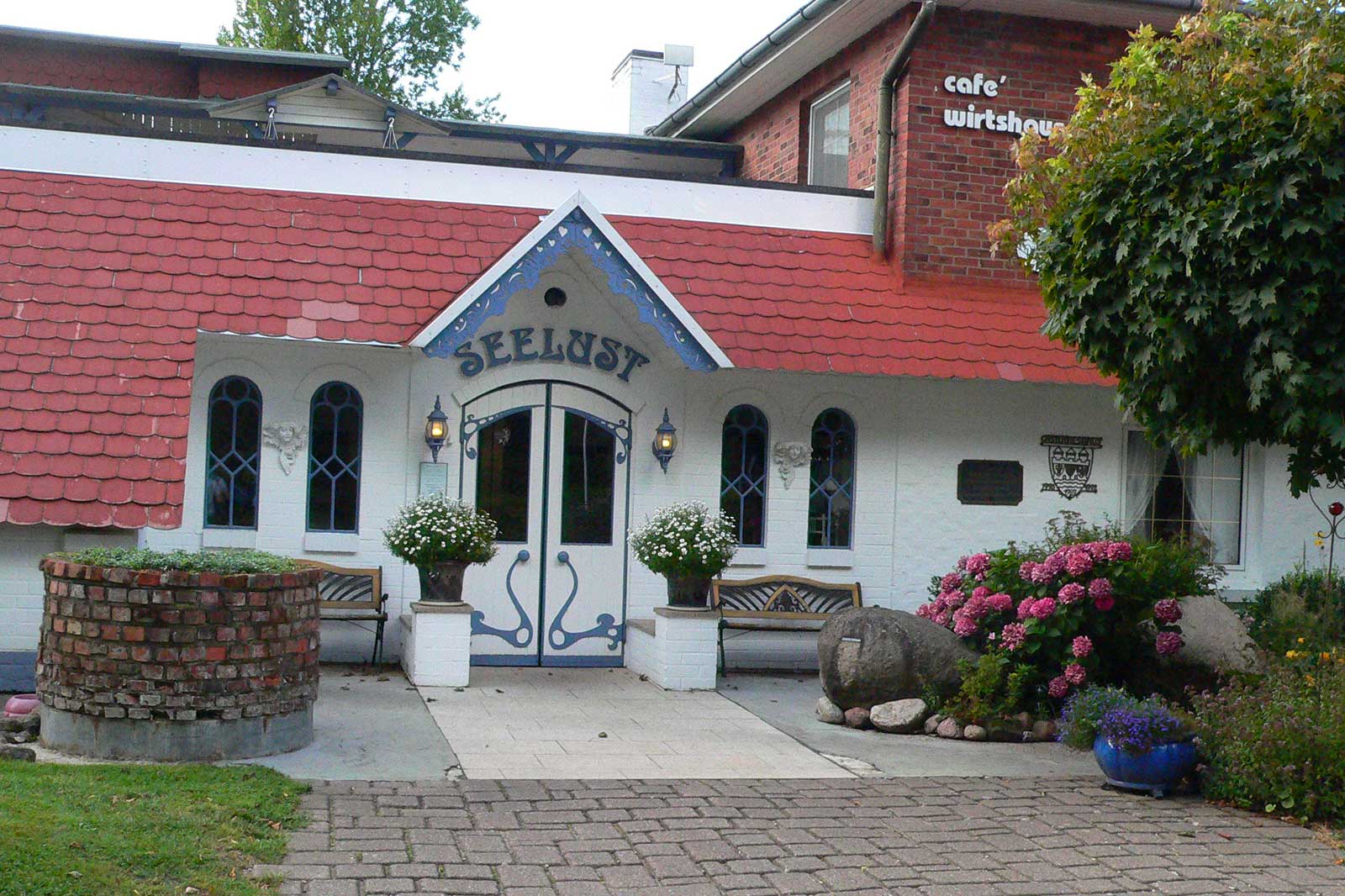 Naturpark Aukrug Einkehrmöglichkeiten Hotel und Restaurant Seelust Galerie
